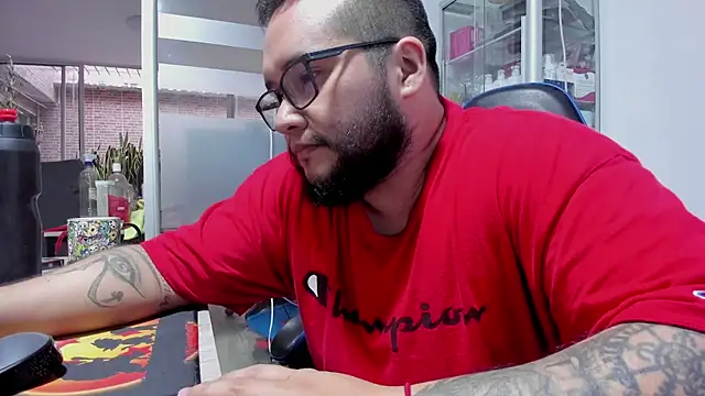 VINCEDMAGLIOO Live XXX Chat