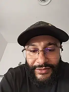 Luke__09 live XXX chat
