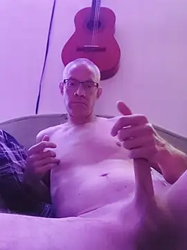 cjrrvjmooorewSghEtyGjky's Webcam Show