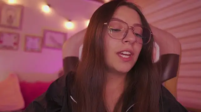 Czat XXX na żywo – milly_kenner