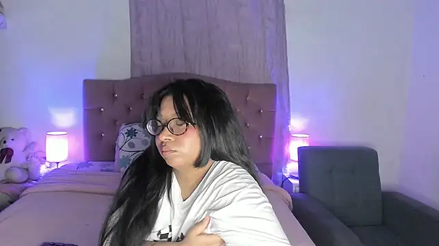 Chat XXX en directo de Latinabombsheell