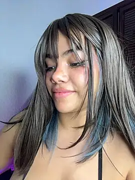 Kykydoll's Live XXX Chat
