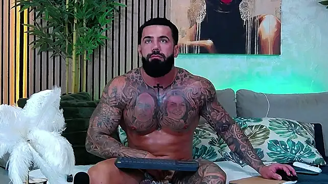 masterkingofmusclee: απευθείας συνομιλία ΧΧΧ