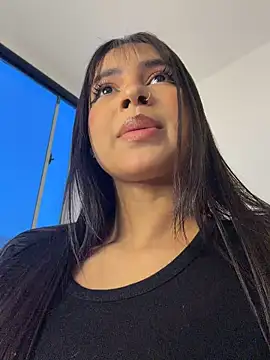 Chatroom XXX en direct de Chel__
