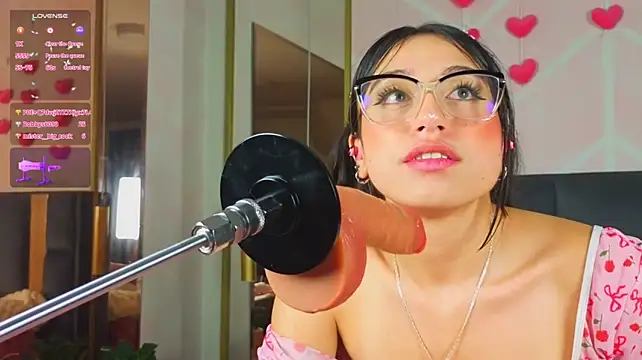 دردشة MadyJackson الجنسية المباشرة