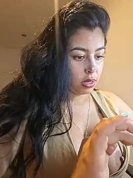 Luianna Chat XXX in diretta