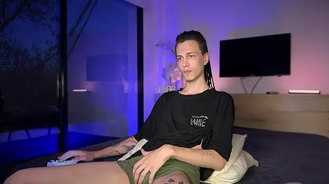 Den_BlueXx Chat XXX in diretta