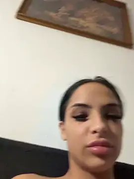 Evelin199 লাইভ XXX চ্যাট