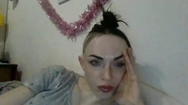 Trinsy_Love Live XXX-Chat