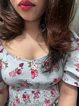 Yours_riya11's Live XXX Chat