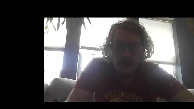 riffraff69: διαδικτυακό σόου στην κάμερα