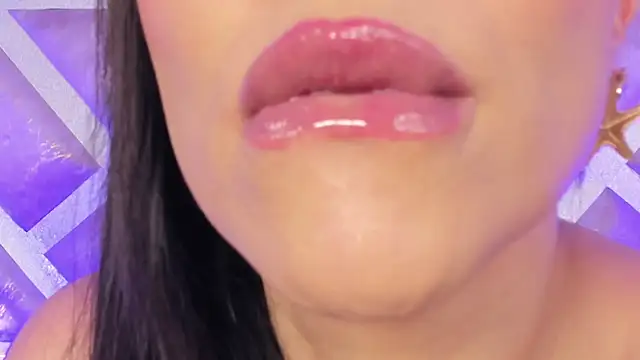 دردشة Megan_Fors الجنسية المباشرة