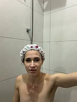 Irresistible37 Adlı Modelin Canlı XXX Sohbeti