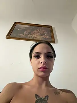Evelin199 现场XXX聊天