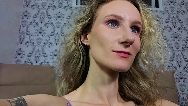Chat +18 de Aria_Pie ao vivo