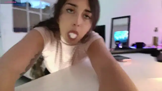 Estefany777 Adlı Modelin Canlı XXX Sohbeti