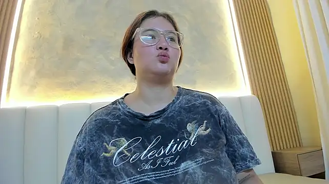צ'אט XXX בשידור חי של Brittany_G