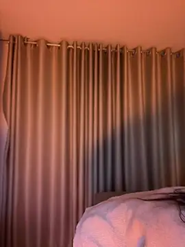 Chat XXX en directo de Aliinak