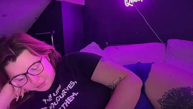 curvy_rosie69: онлайн-секс-чат