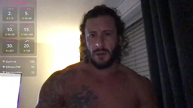 Magic_Mike_666 élő XXX-chatje