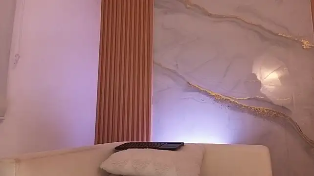 mia_2406_'s Live XXX Chat
