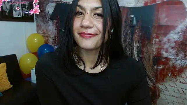 gigi_gilt_ Adlı Modelin Canlı XXX Sohbeti