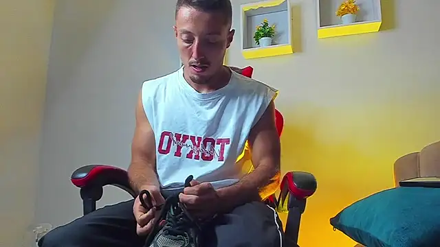 Master_Orioon Chat XXX in diretta