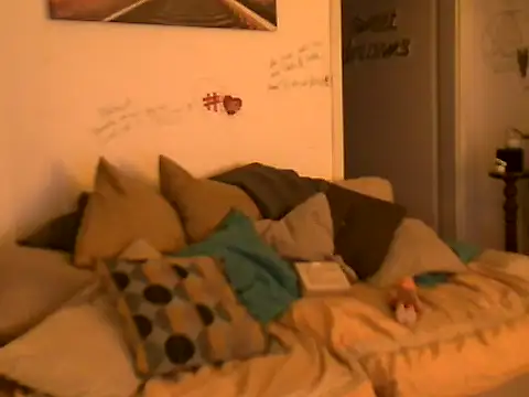 B-A-M-B-I – Live XXX-chat