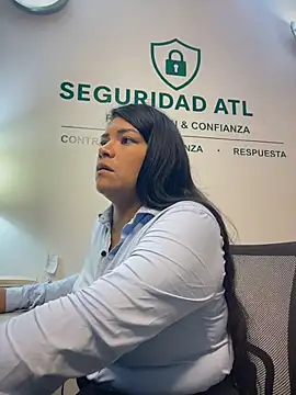 Czat XXX na żywo – Emilly__Bown_