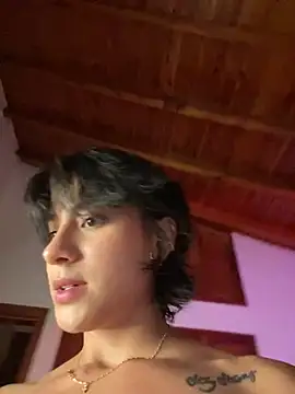 Ale_Lewis 现场XXX聊天