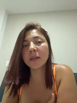 Chatroom XXX en direct de vaioletrouse