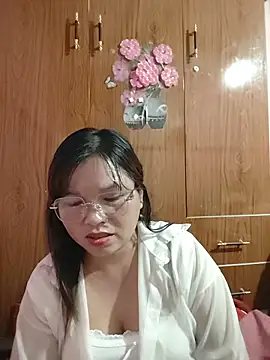 Cover-baa's Live XXX Chat
