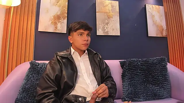 Thiago_Knox Live XXX-Chat