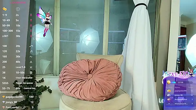 bloom_apple 现场XXX聊天