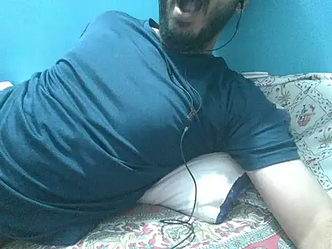 Precumboner Chat XXX live
