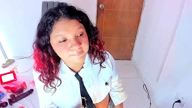 Emily_Coper18 라이브 XXX 채팅