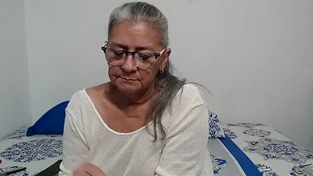 candy_mature_n Live XXX chat