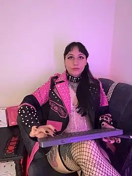 Chat +18 de NyxNoire666 ao vivo