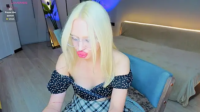 Luna_Beverly লাইভ XXX চ্যাট