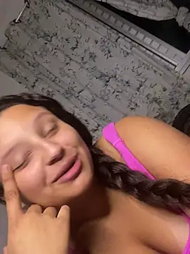 Chat +18 de julia_moreira ao vivo