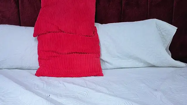 Violeta_Tepes 现场XXX聊天