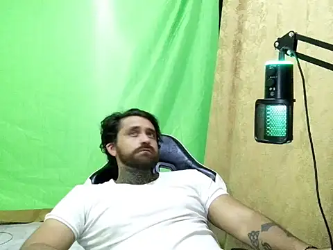 Živý XXX chat aronmiller404