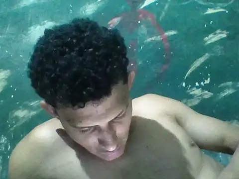 XXX chat uživo modela master_badboy