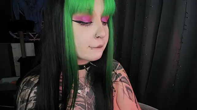 Chat XXX en directo de t0riayun0