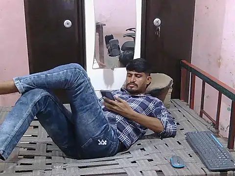 HotXKrish 网络视讯表演