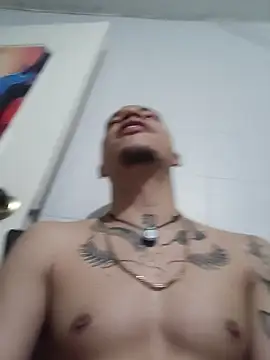 AlphaMasterXxx 现场XXX  聊天