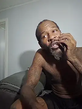 Boozle666 – Naživo XXX chat