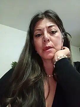 Chat XXX en directo de emma_tour