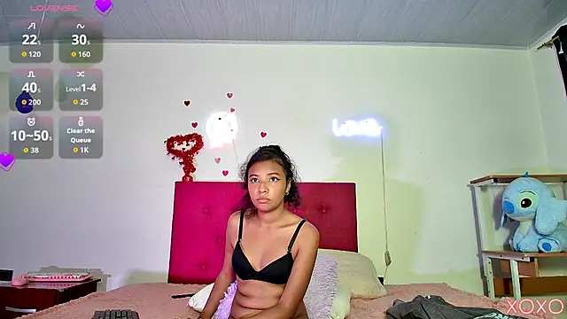 Ellie_Cute7 现场XXX聊天
