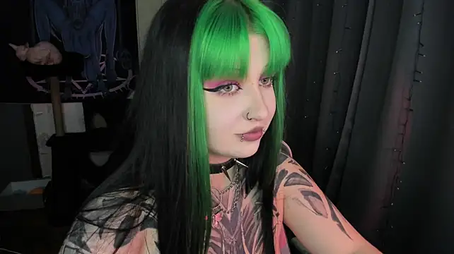 Chatroom XXX en direct de t0riayun0
